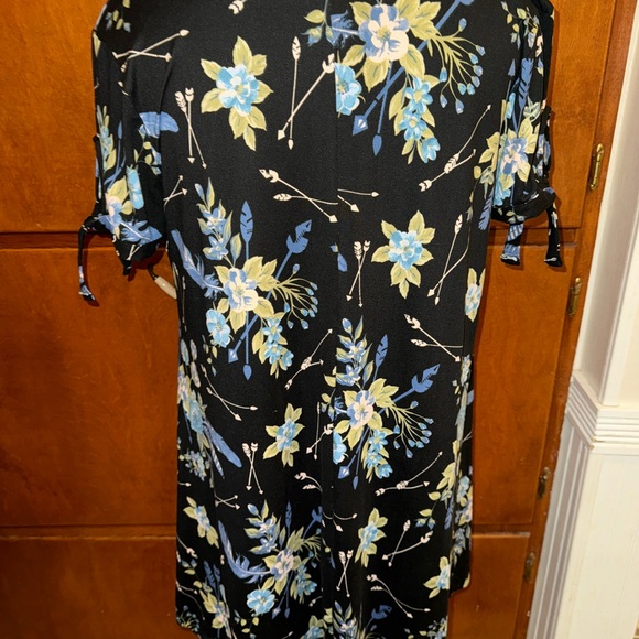 Vibe 2x Top - Picture 3 of 3